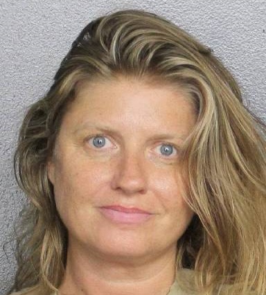 Jennifer Joyce Snow  Info, Photos, Data, and More / Jennifer Joyce Snow  TriCountyBusts / Is Jennifer Joyce Snow  on Social Media Like Facebook, Instagram abd Twitter?