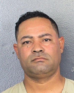  LAZARO ECHEVERRIA Info, Photos, Data, and More /  LAZARO ECHEVERRIA TriCountyBusts / Is  LAZARO ECHEVERRIA on Social Media Like Facebook, Instagram abd Twitter?