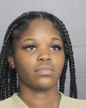 SHANTAYVEA LACORA DAVIS  Info, Photos, Data, and More / SHANTAYVEA LACORA DAVIS  TriCountyBusts / Is SHANTAYVEA LACORA DAVIS  on Social Media Like Facebook, Instagram abd Twitter?