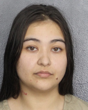 GISSELLE LINARES  Info, Photos, Data, and More / GISSELLE LINARES  TriCountyBusts / Is GISSELLE LINARES  on Social Media Like Facebook, Instagram abd Twitter?