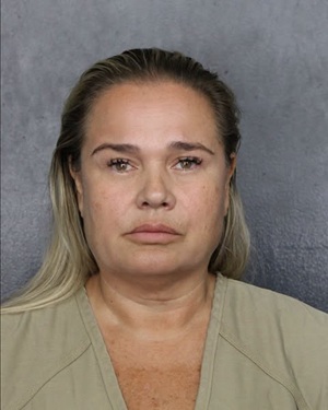 CARLA APONTE  Info, Photos, Data, and More / CARLA APONTE  TriCountyBusts / Is CARLA APONTE  on Social Media Like Facebook, Instagram abd Twitter?