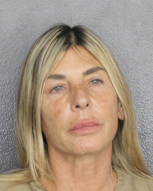 KIMBERLY SMITH  Info, Photos, Data, and More / KIMBERLY SMITH  TriCountyBusts / Is KIMBERLY SMITH  on Social Media Like Facebook, Instagram abd Twitter?