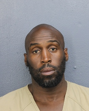 MALIK AZAAR THOMPSON  Info, Photos, Data, and More / MALIK AZAAR THOMPSON  TriCountyBusts / Is MALIK AZAAR THOMPSON  on Social Media Like Facebook, Instagram abd Twitter?