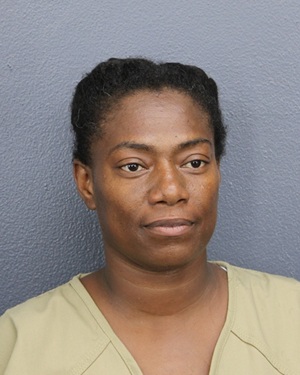 NIKKI GEREE HOLLOWAY  Info, Photos, Data, and More / NIKKI GEREE HOLLOWAY  TriCountyBusts / Is NIKKI GEREE HOLLOWAY  on Social Media Like Facebook, Instagram abd Twitter?