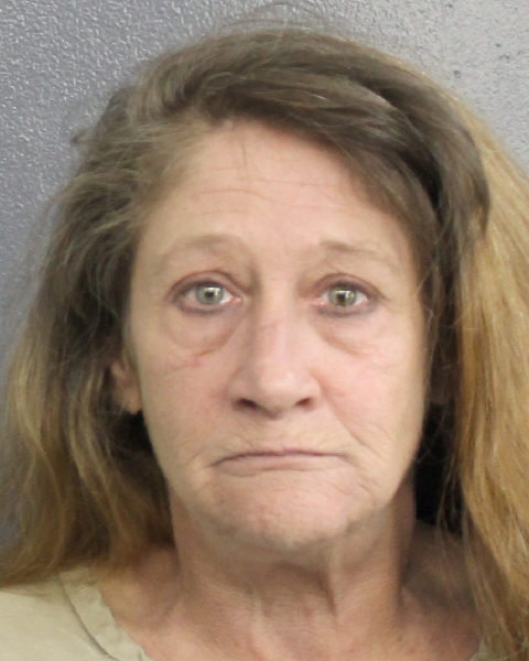 Lori Giglio Info, Photos, Data, and More / Lori Giglio TriCountyBusts / Is Lori Giglio on Social Media Like Facebook, Instagram abd Twitter?