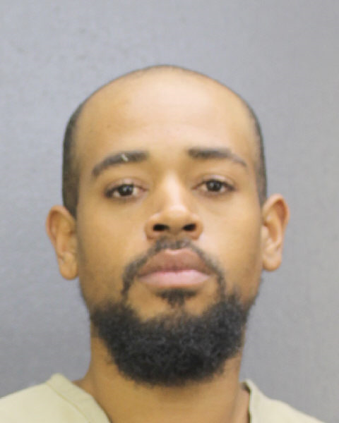 Lorenzo Clark Info, Photos, Data, and More / Lorenzo Clark TriCountyBusts / Is Lorenzo Clark on Social Media Like Facebook, Instagram abd Twitter?