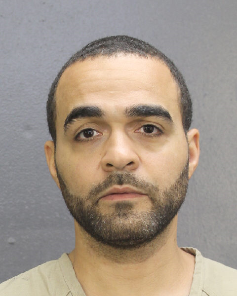 Kevin Davis Info, Photos, Data, and More / Kevin Davis TriCountyBusts / Is Kevin Davis on Social Media Like Facebook, Instagram abd Twitter?