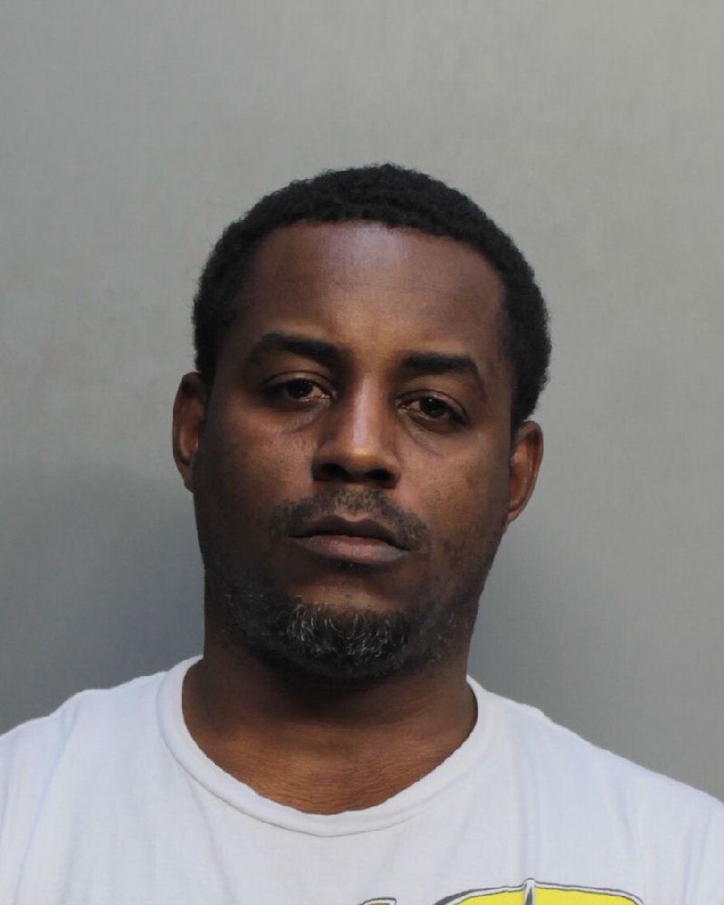 Derrick Lee Info, Photos, Data, and More / Derrick Lee TriCountyBusts / Is Derrick Lee on Social Media Like Facebook, Instagram abd Twitter?