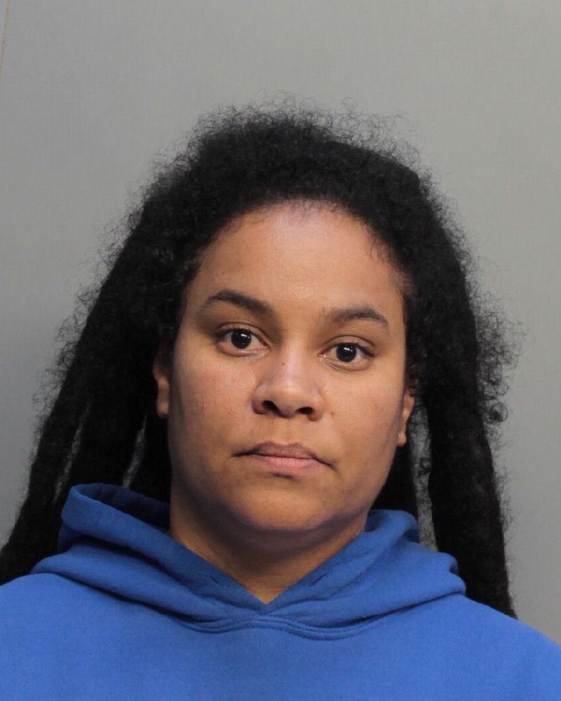 Samantha Callender Info, Photos, Data, and More / Samantha Callender TriCountyBusts / Is Samantha Callender on Social Media Like Facebook, Instagram abd Twitter?