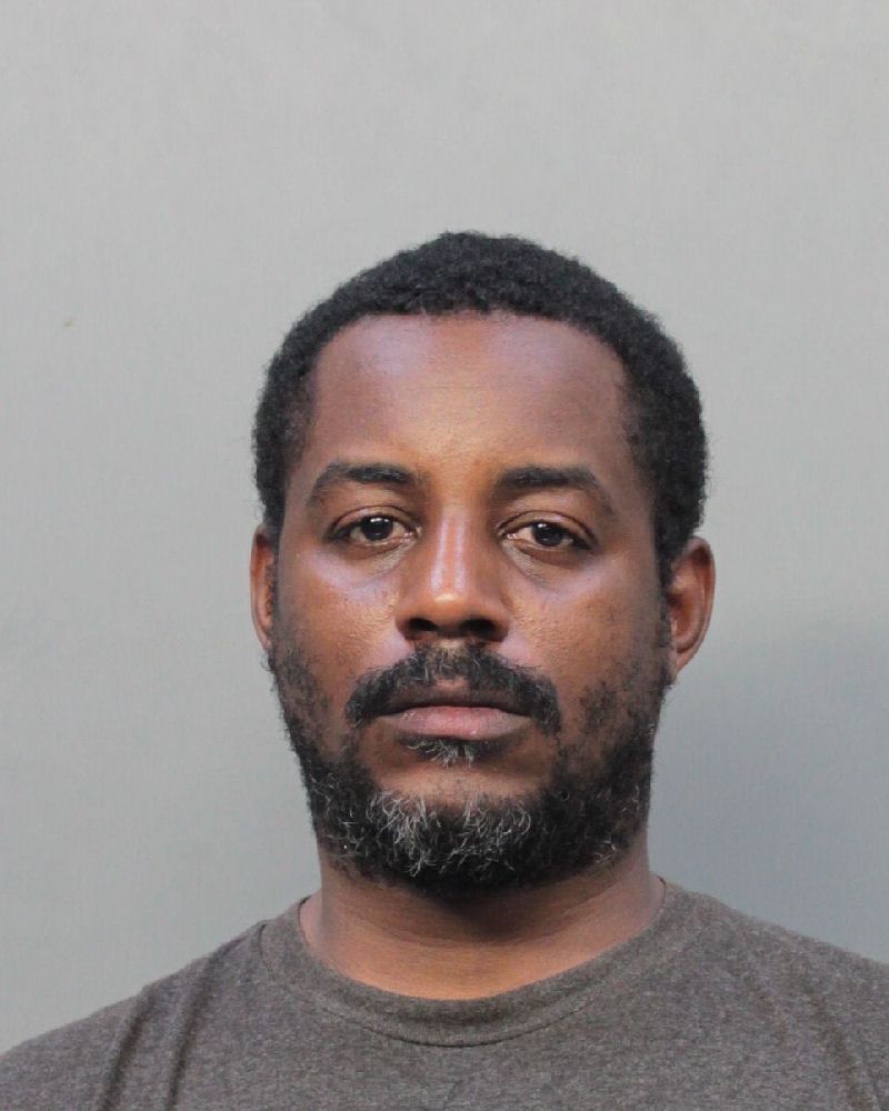 Derrick Lee Info, Photos, Data, and More / Derrick Lee TriCountyBusts / Is Derrick Lee on Social Media Like Facebook, Instagram abd Twitter?