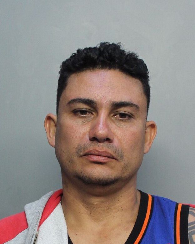 Eluis Gallardo Bustamante Info, Photos, Data, and More / Eluis Gallardo Bustamante TriCountyBusts / Is Eluis Gallardo Bustamante on Social Media Like Facebook, Instagram abd Twitter?