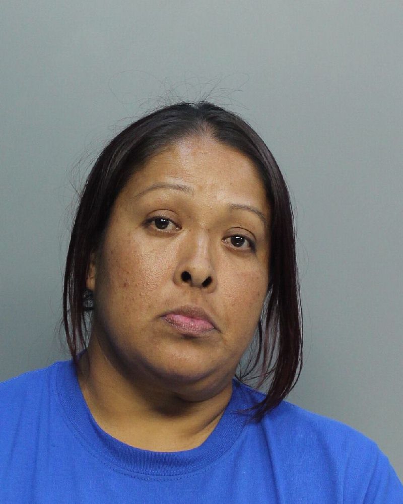 Elizabeth Osceolahuggins Info, Photos, Data, and More / Elizabeth Osceolahuggins TriCountyBusts / Is Elizabeth Osceolahuggins on Social Media Like Facebook, Instagram abd Twitter?